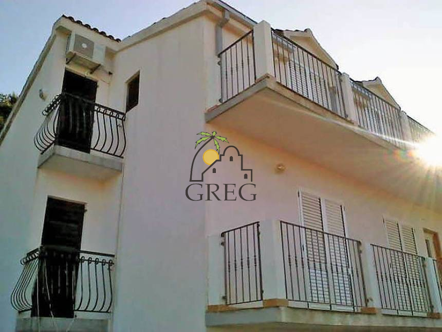 Chorwacja, Dalmacja Środkowa,  - Apartamentowiec, na sprzedaż