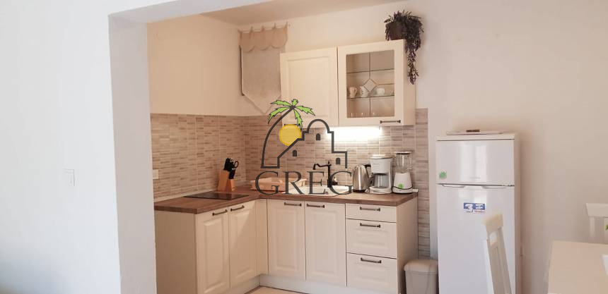 Chorwacja, Dalmacja Środkowa,  - Apartamentowiec, na sprzedaż