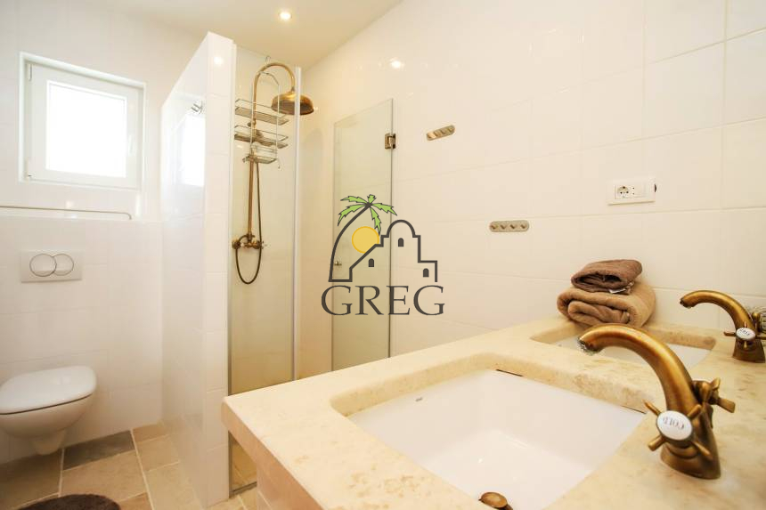 Chorwacja, Dalmacja Środkowa,  - Dom, na sprzedaż