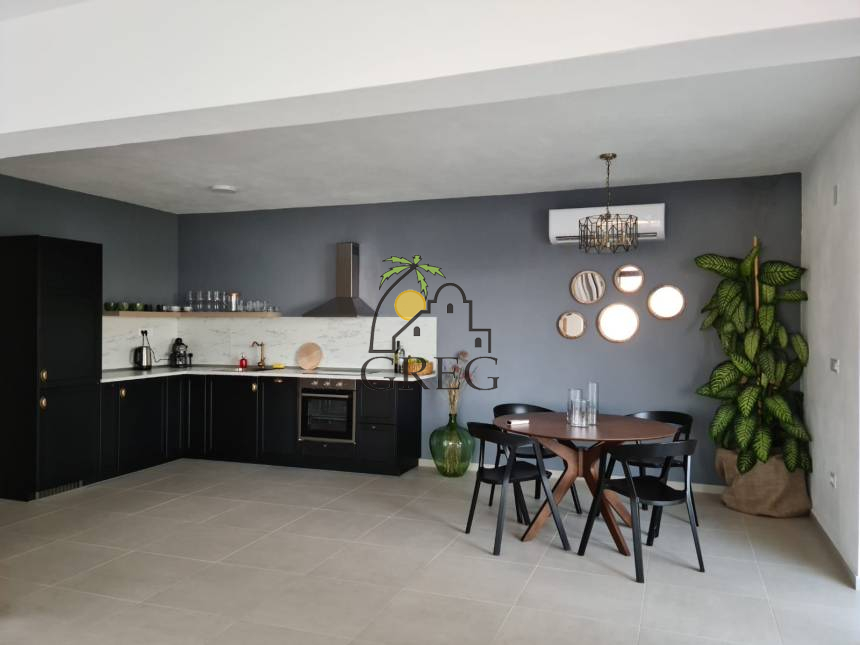 Croatia, Island of Hvar,  - Apartment building, for sale