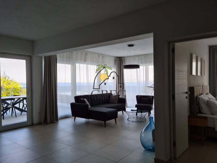 Croatia, Island of Hvar,  - Apartment building, for sale