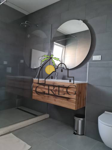 Croatia, Island of Hvar,  - Apartment building, for sale