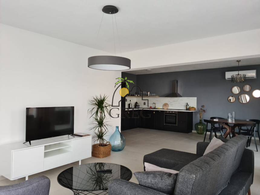 Croatia, Island of Hvar,  - Apartment building, for sale