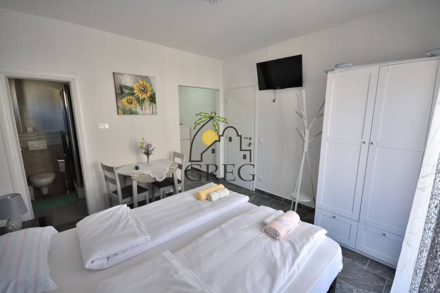 Chorwacja, Dalmacja Północna, Tribunj - Apartamentowiec, na sprzedaż