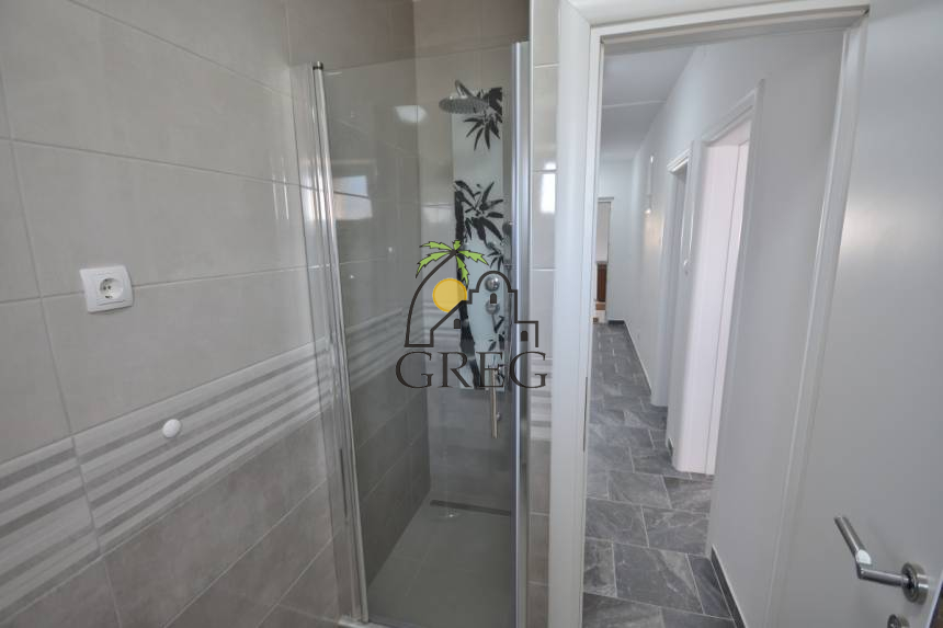 Chorwacja, Dalmacja Północna, Tribunj - Apartamentowiec, na sprzedaż