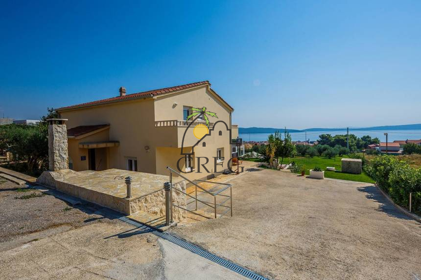 Chorwacja, Dalmacja Środkowa,  - Dom, na sprzedaż