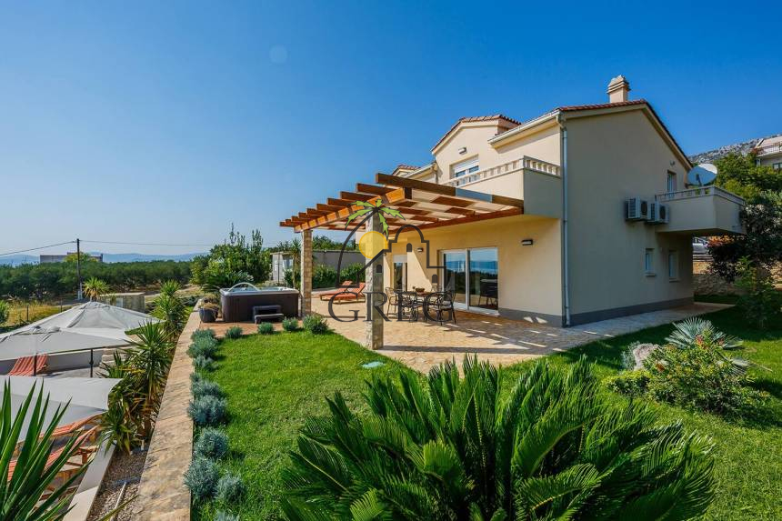 Chorwacja, Dalmacja Środkowa,  - Dom, na sprzedaż