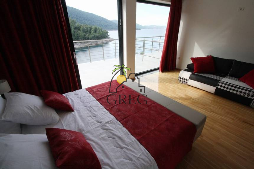 Croatia, Island of Korčula,  - House, for sale