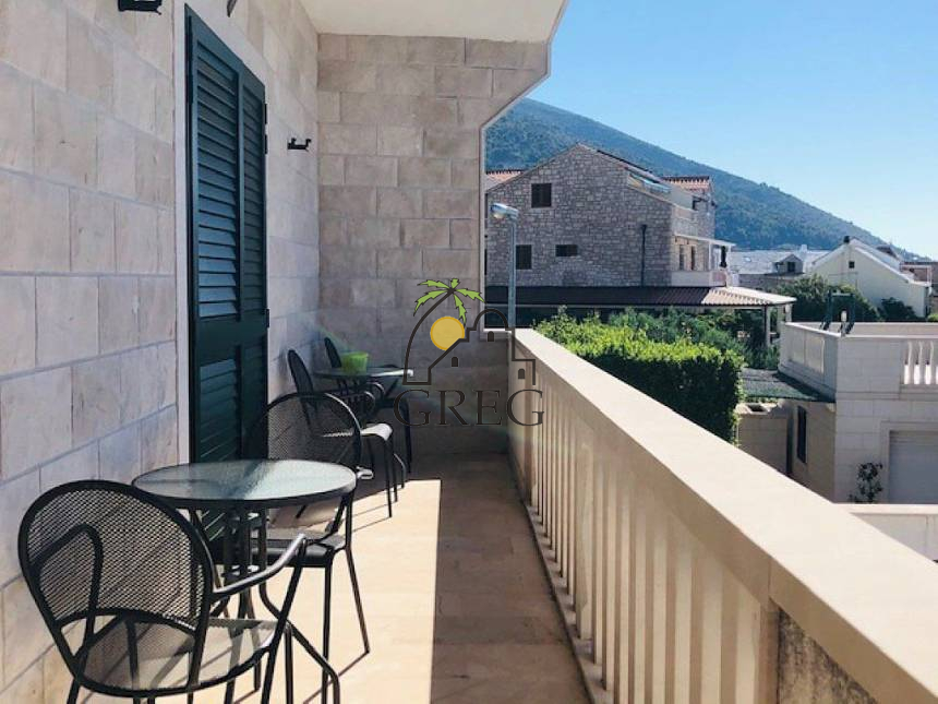 Chorwacja, Wyspa Brač,  - Bliźniak, na sprzedaż