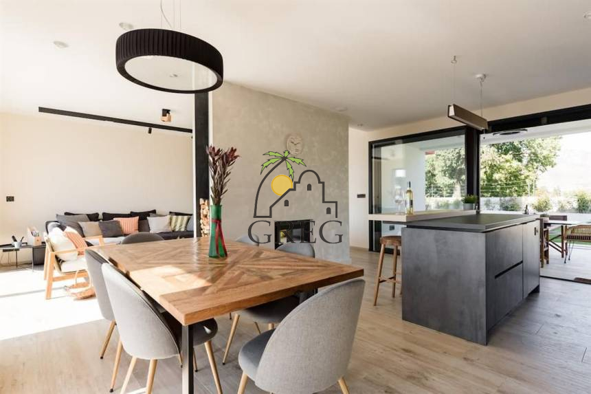 Croatia, Middle Dalmatia, Split - House, for sale