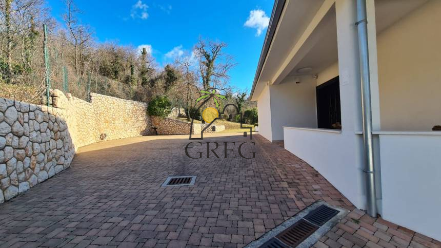 Croatia, Kvarner, Crikvenica - Apartment building, for sale