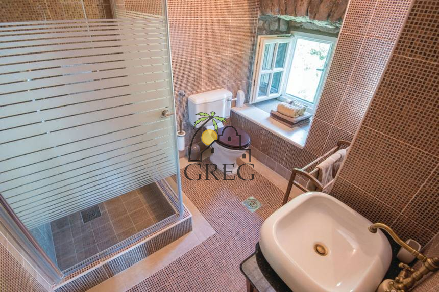 Croatia, Pelješac Peninsula,  - Stone house, for sale