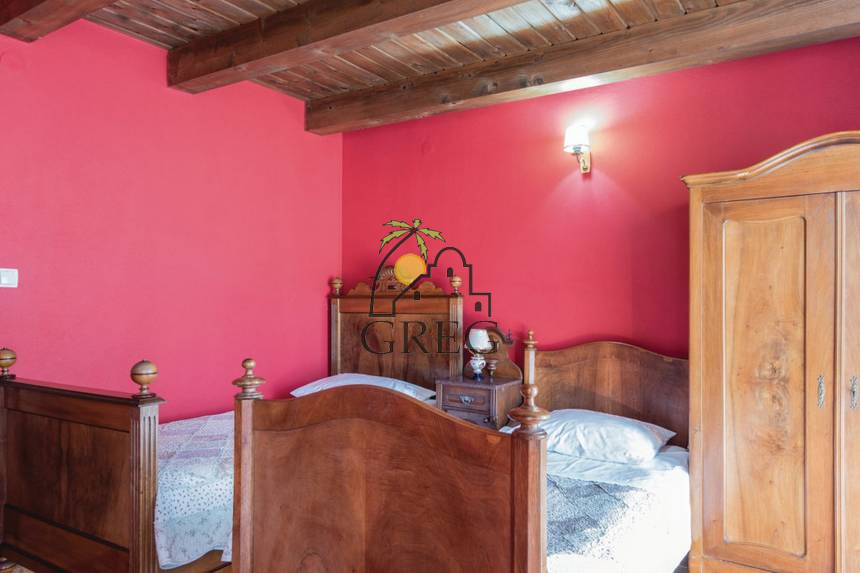 Croatia, Pelješac Peninsula,  - Stone house, for sale