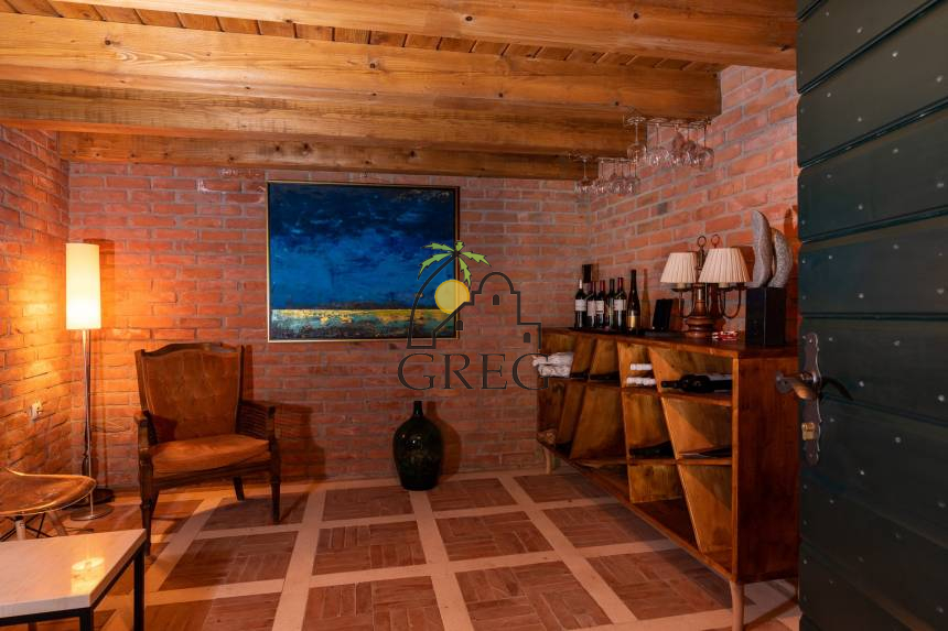 Croatia, Pelješac Peninsula,  - Stone house, for sale