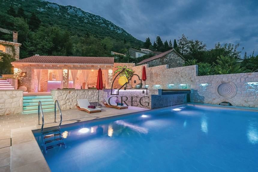 Croatia, Pelješac Peninsula,  - Stone house, for sale