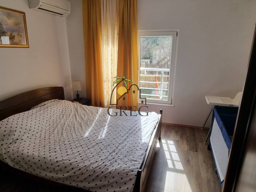 Croatia, Island of Ciovo,  - Apartment building, for sale