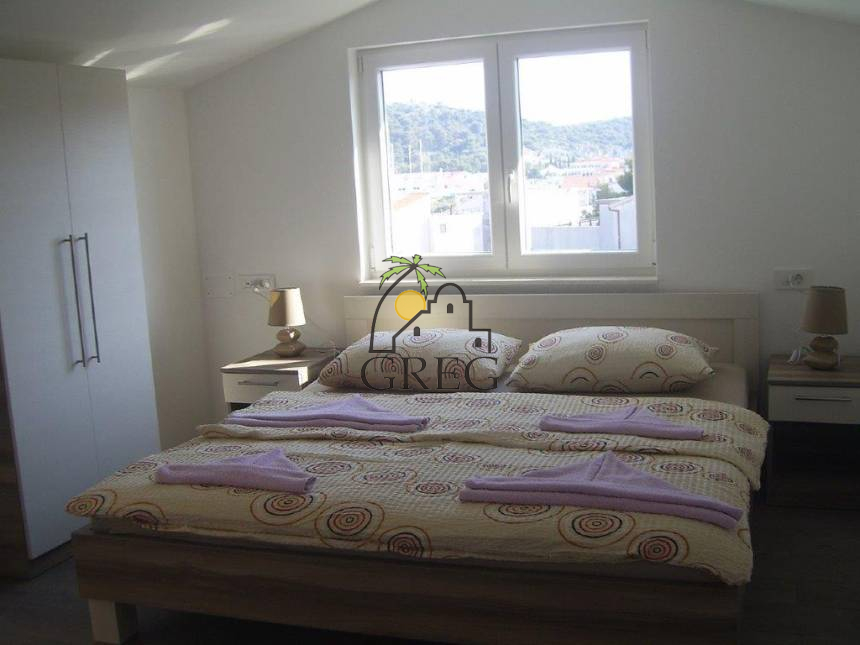 Chorwacja, Dalmacja Środkowa,  - Apartamentowiec, na sprzedaż