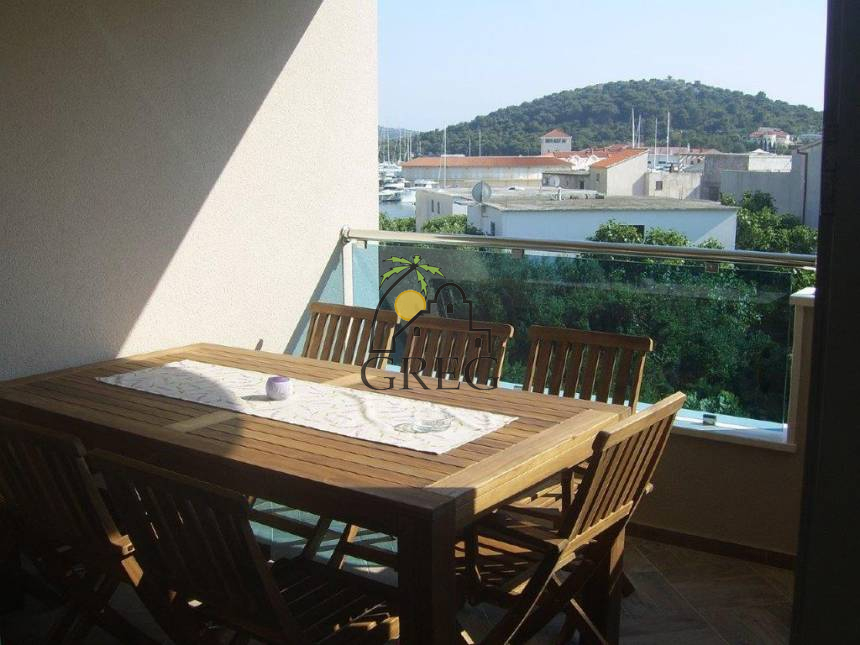 Chorwacja, Dalmacja Środkowa,  - Apartamentowiec, na sprzedaż