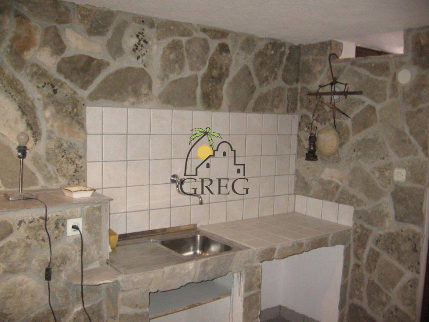 Croatia, Middle Dalmatia,  - Apartment building, for sale