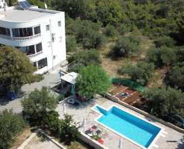Chorwacja, Dalmacja Środkowa,  - Apartamentowiec, na sprzedaż