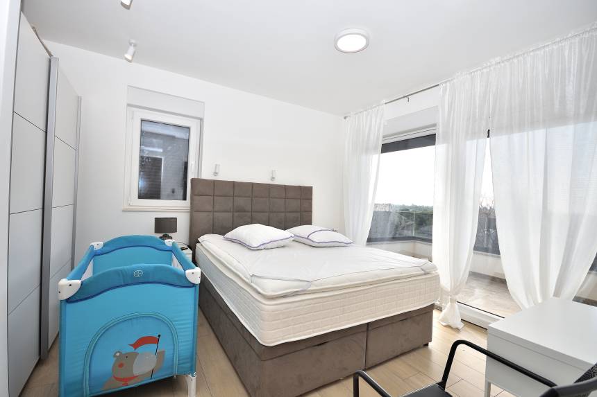 Croatia, North Dalmatia,  - Semi-detached house, for sale