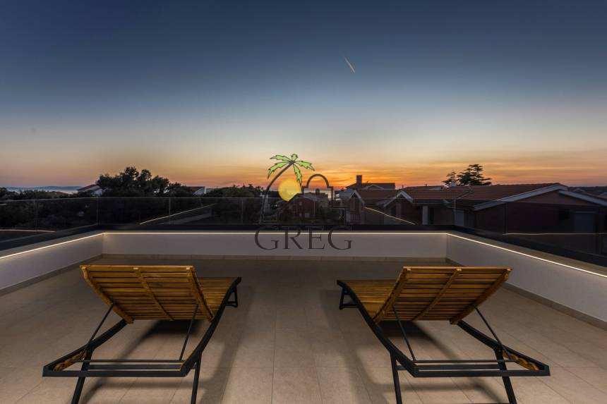 Croatia, North Dalmatia,  - House, for sale