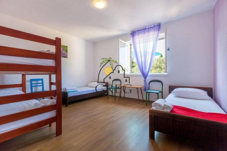 Croatia, Island of Brač,  - House, for sale