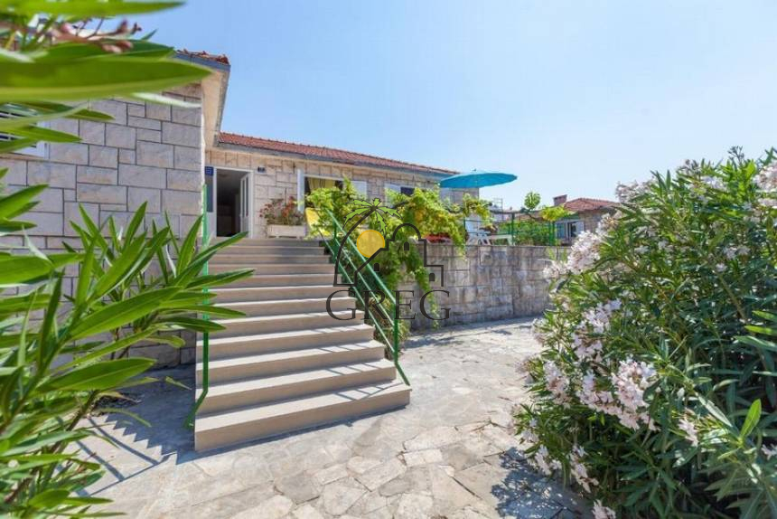 Croatia, Island of Brač,  - House, for sale