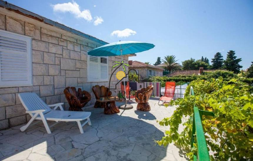 Croatia, Island of Brač,  - House, for sale