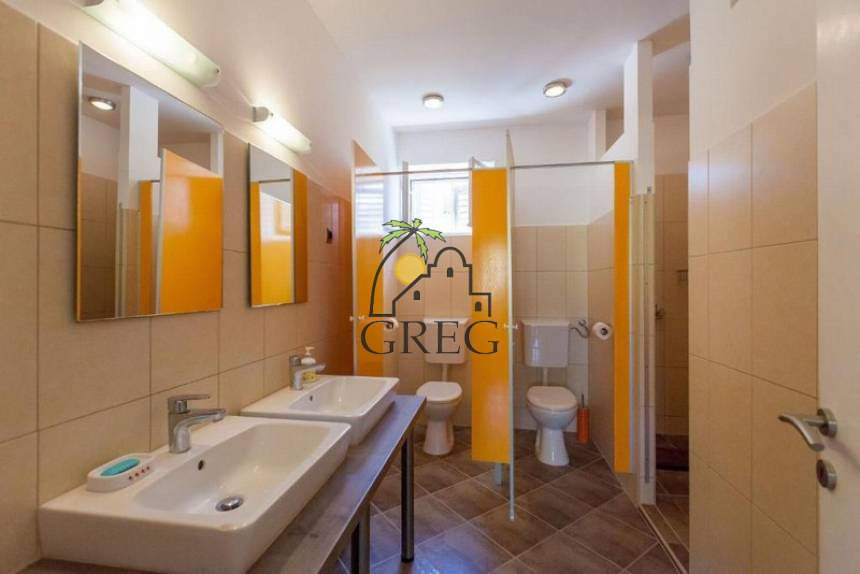 Croatia, Island of Brač,  - House, for sale