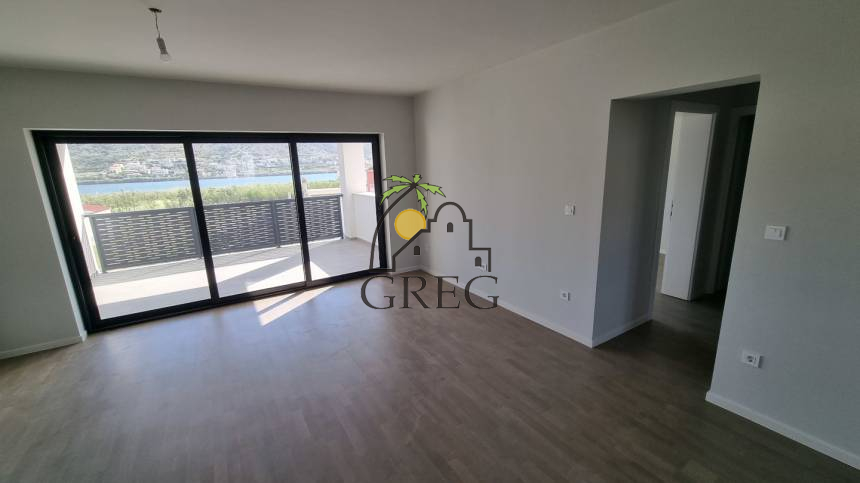 Croatia, Island of Pag, Pag - Apartment, for sale