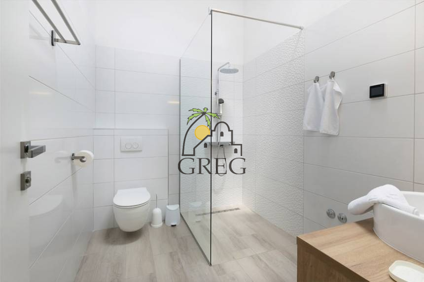 Croatia, North Dalmatia, Šibenik  - House, for sale
