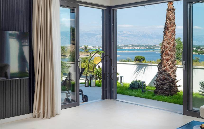 Croatia, North Dalmatia,  - House, for sale