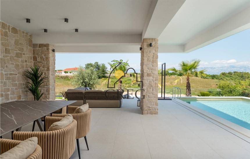 Croatia, North Dalmatia,  - House, for sale