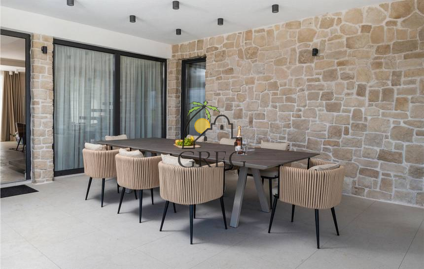 Croatia, North Dalmatia,  - House, for sale