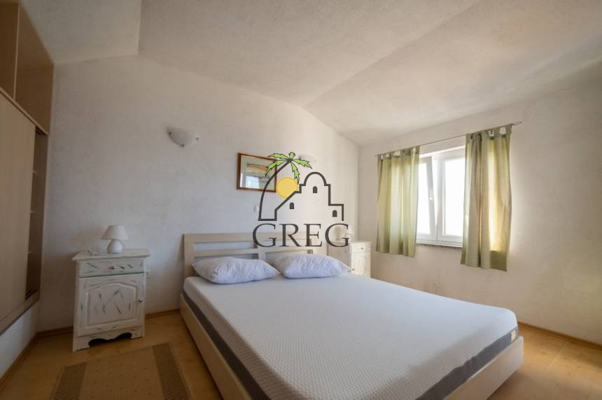 Chorwacja, Dalmacja Środkowa,  - Apartamentowiec, na sprzedaż