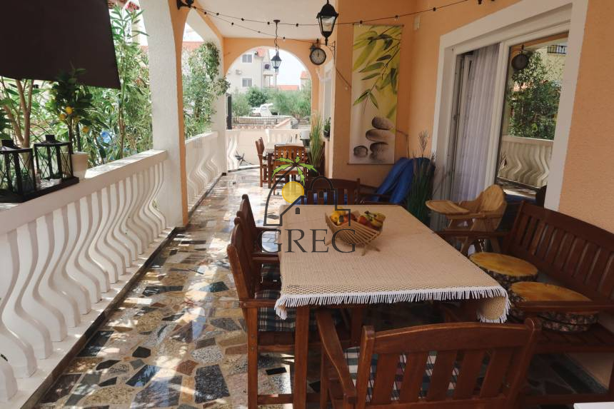 Croatia, North Dalmatia, Vodice - Apartment building, for sale