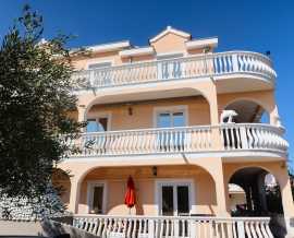 Chorwacja, Dalmacja Północna, Vodice - Apartamentowiec, na sprzedaż