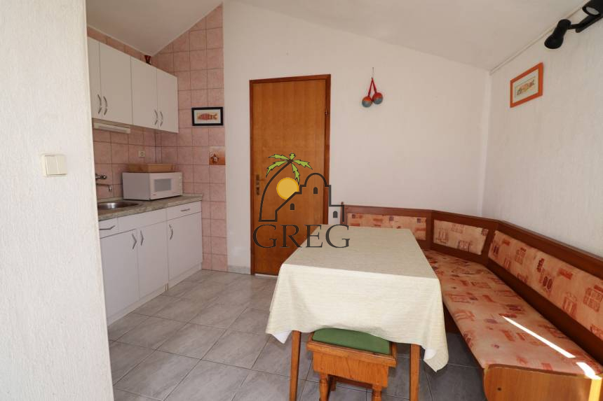 Chorwacja, Dalmacja Środkowa,  - Apartamentowiec, na sprzedaż