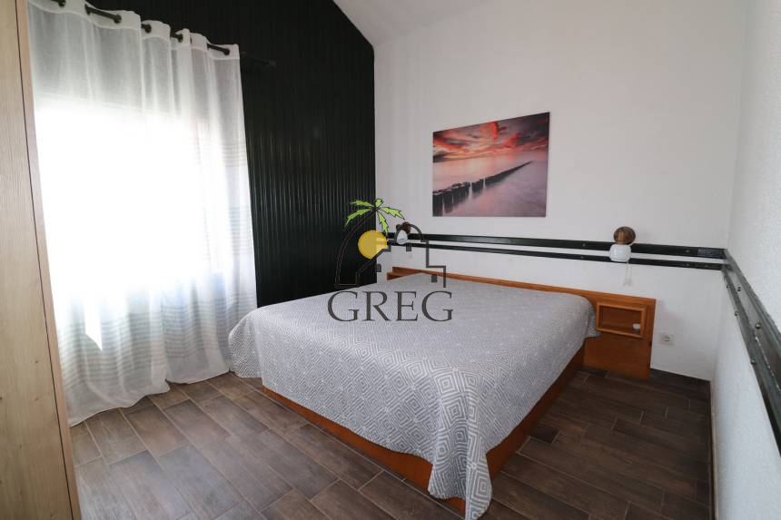 Chorwacja, Dalmacja Środkowa,  - Apartamentowiec, na sprzedaż