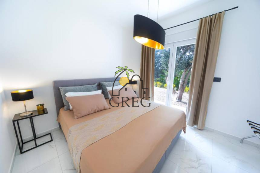 Croatia, Island of Pag,  - House, for sale