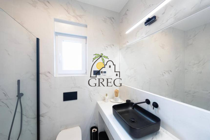 Croatia, Island of Pag,  - House, for sale