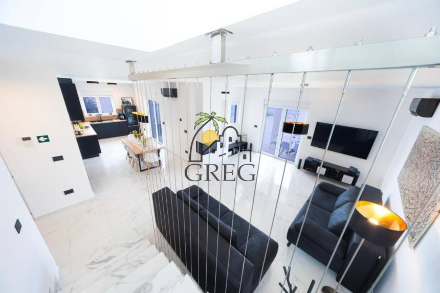 Croatia, Island of Pag,  - House, for sale