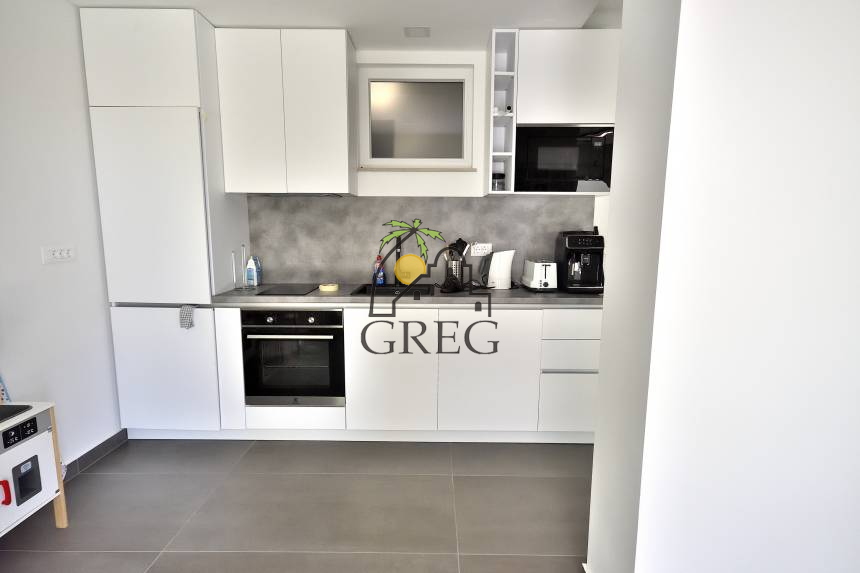 Croatia, North Dalmatia, Vodice - Semi-detached house, for sale