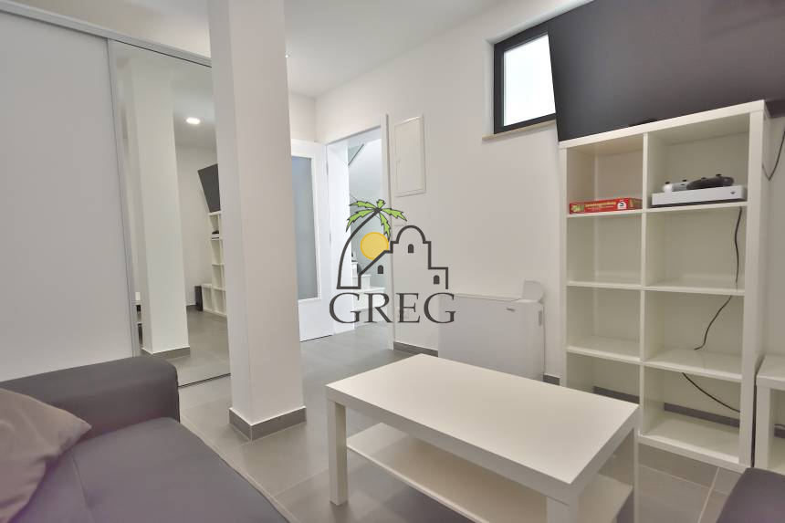 Croatia, North Dalmatia, Vodice - Semi-detached house, for sale