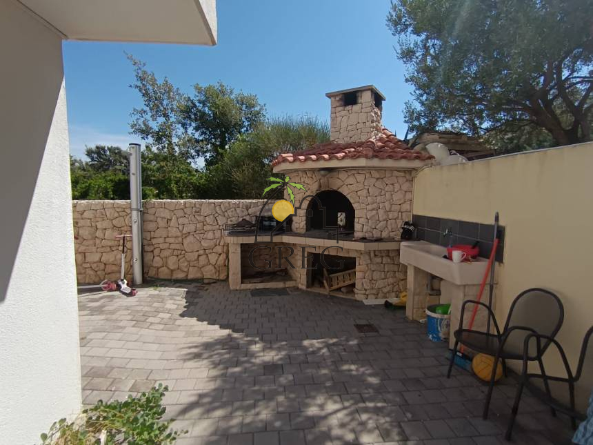 Chorwacja, Dalmacja Środkowa,  - Dom kamienny, na sprzedaż