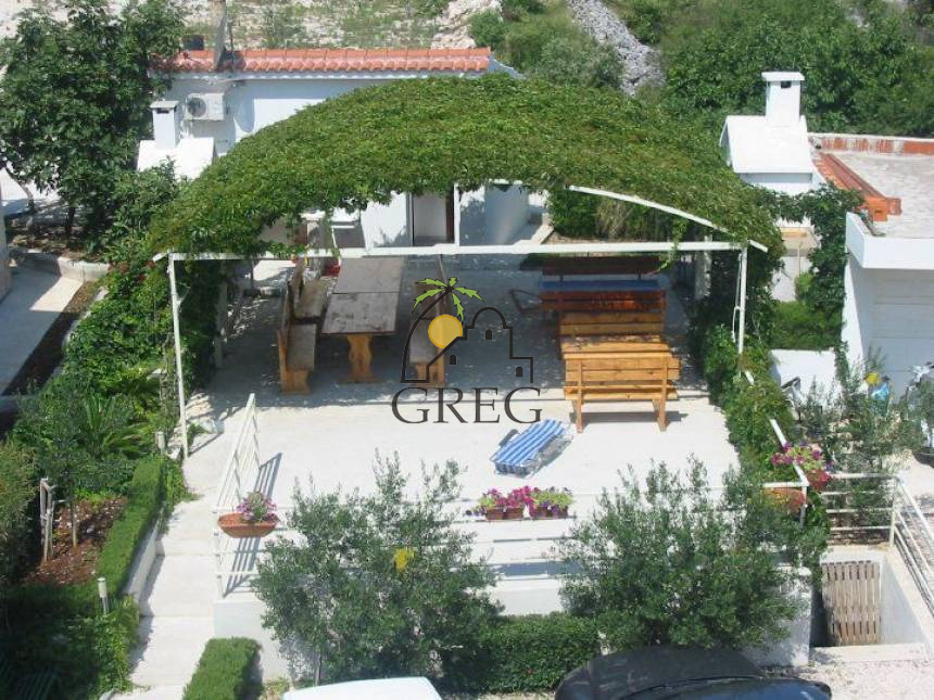 Chorwacja, Dalmacja Środkowa,  - Dom kamienny, na sprzedaż