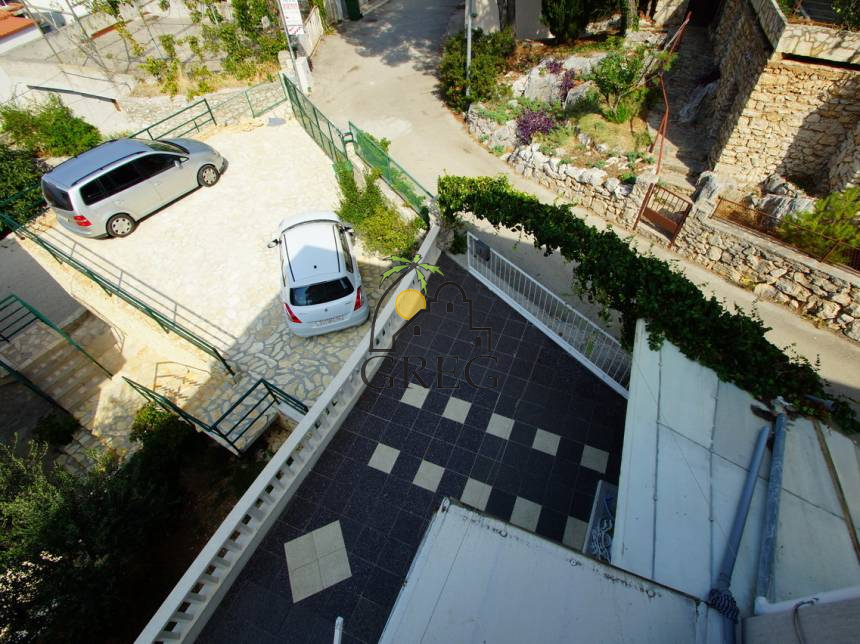 Croatia, North Dalmatia,  - Apartment building, for sale