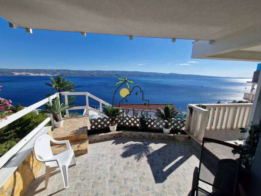 Chorwacja, Dalmacja Środkowa,  - Apartamentowiec, na sprzedaż