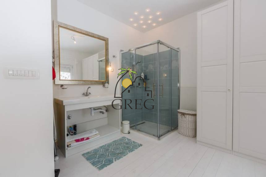 Chorwacja, Dalmacja Środkowa,  - Apartament, na sprzedaż